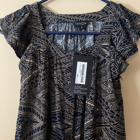 Tanoa Lole Girl’s Fluttersleeve Dress - Picture 2 of 5